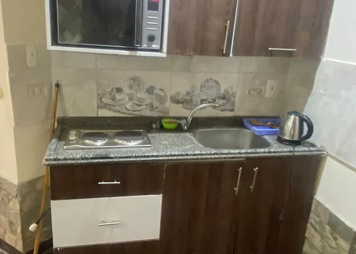 Hostel Porto South Ain Suchna
